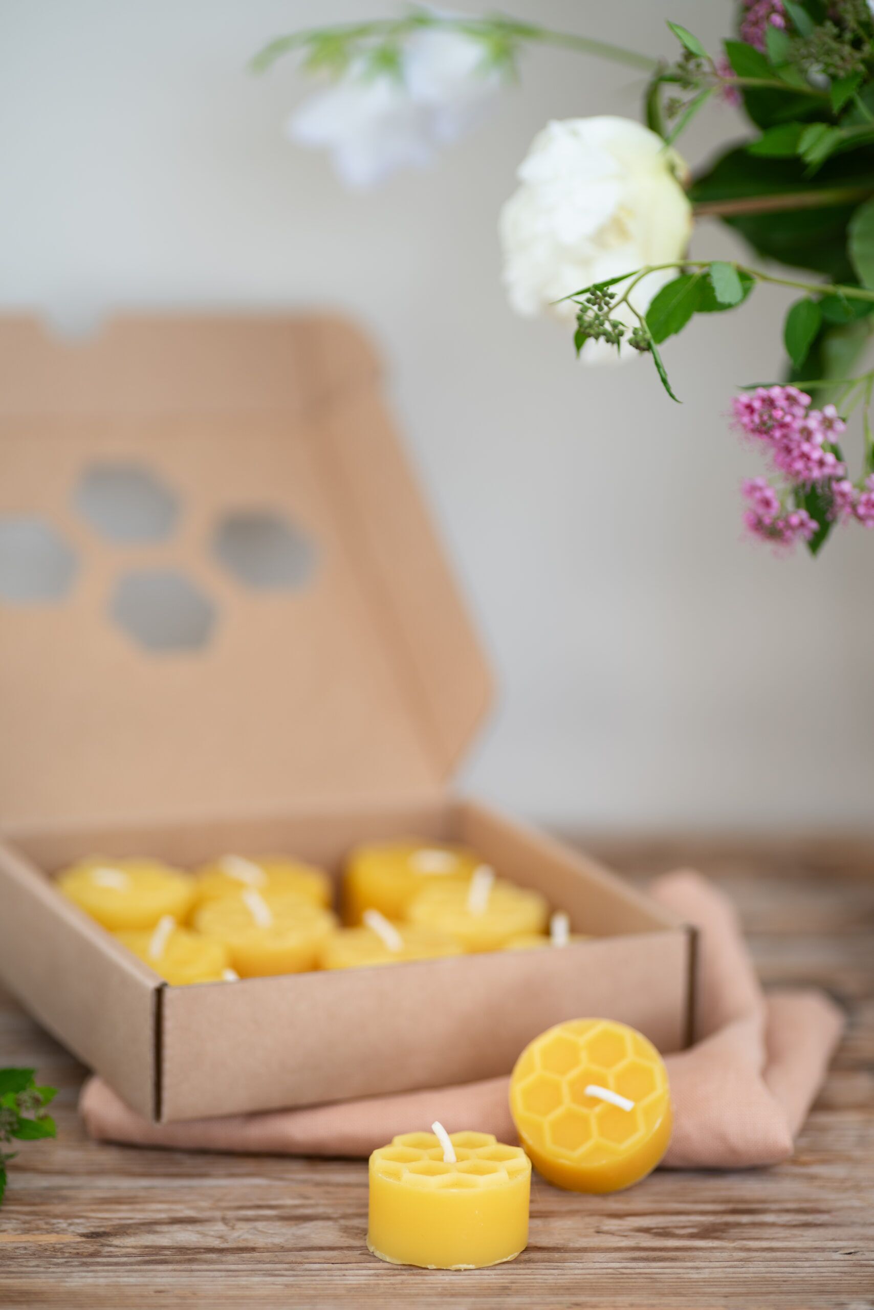 Teelichter Bienenwachs Kerzen SET